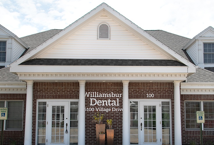 Front entrance of Williamsburg Dental Village Drive